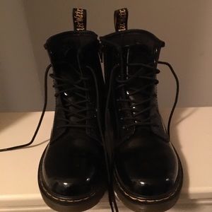 Dr Martens girls boots